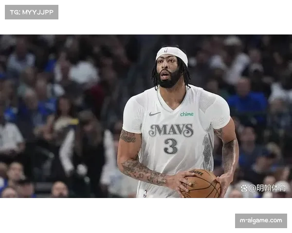 独行侠随队记者称若浓眉未被交易将寻求4年2.75亿提前续约